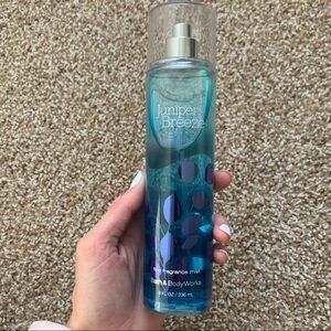 Bath & Body Works Juniper Breeze Body Spray.